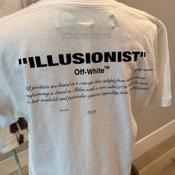 Off-white x Michael Jackson “illusionist” 2019 T-Shirt authentic - Picture 7 of 12